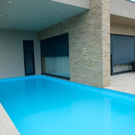 Casa Moderna Na Aldeia Marco de Canavezes