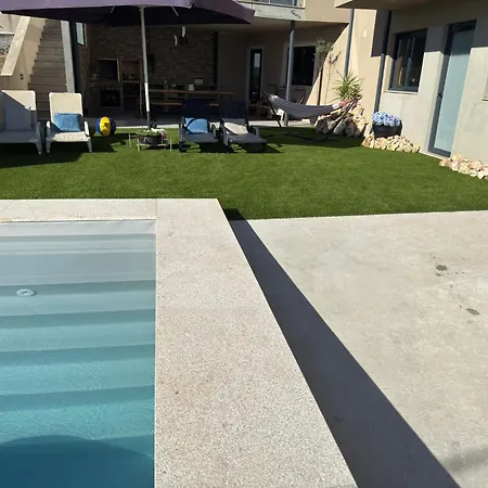 Casa Moderna Na Aldeia