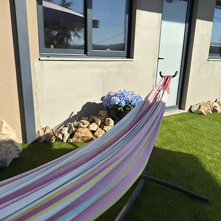 Casa Moderna Na Aldeia Holiday home