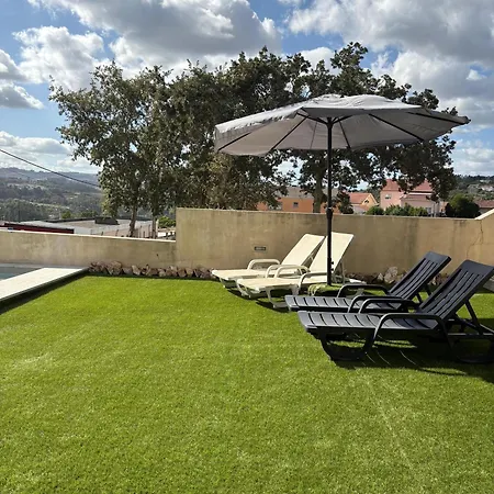 Casa Moderna Na Aldeia