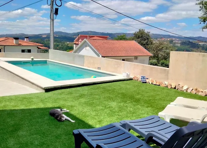 Casa Moderna Na Aldeia * Marco de Canavezes