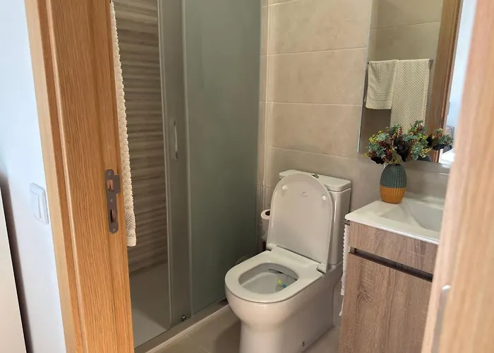 Casa Moderna Na Aldeia Casa de Férias *