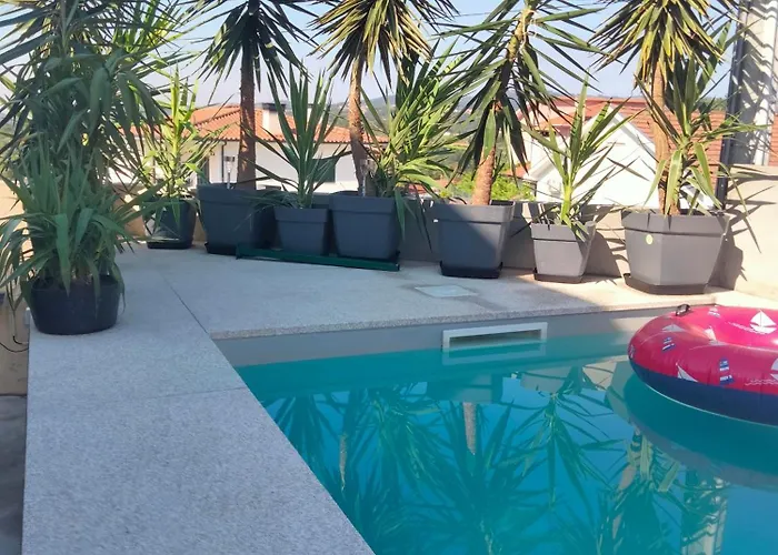 Сasa de vacaciones Casa Moderna Na Aldeia *