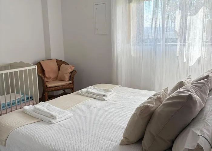 Casa Moderna Na Aldeia Casa de Férias *